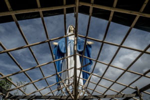 Von Taifun Haiyan zerstörte Kirche auf der Insel Panay. (Quelle: Jakob Studnar) Von Taifun Haiyan zerstörte Insel Panay. (Quelle: Jakob Studnar)